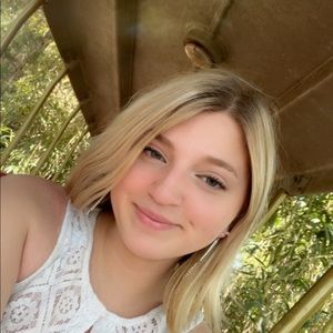 Meet your Posher, Azrial